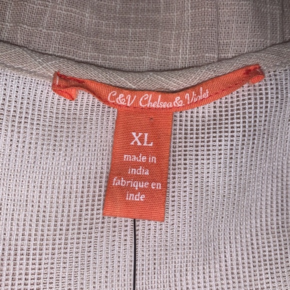 Chelsea and Violet Tank - Picture 6 of 7